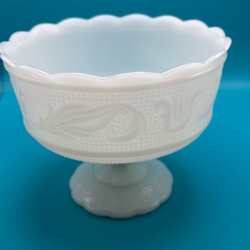 Vintage E O Brody Co milk glass pedestal bowl